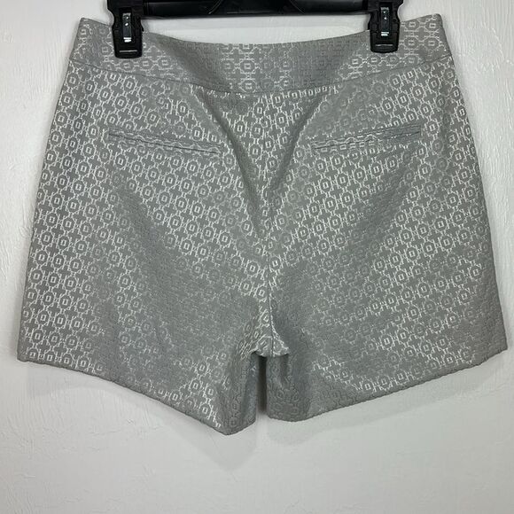 Cache Geo Pattern Flat Front Mid Rise Shorts In Silver Gray Size 10 - Picture 3 of 8